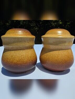 Vintage Mid-Century Stoneware Salt & Pepper Shakers Drip Glaze Brown Tan 3.25"
